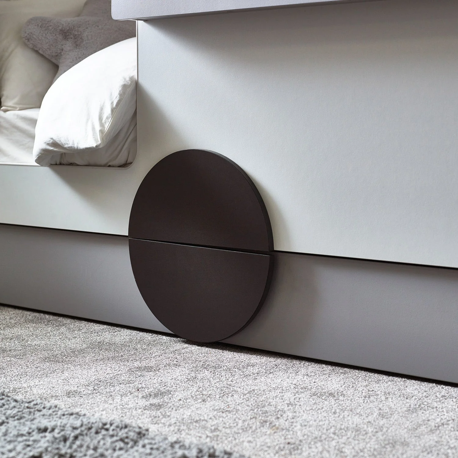 Thor Caravan Bed Grey And White - Image 7